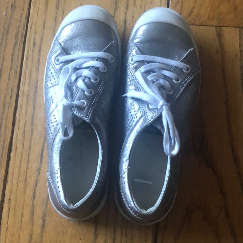 Josef Siebel pewter metallic sneakers